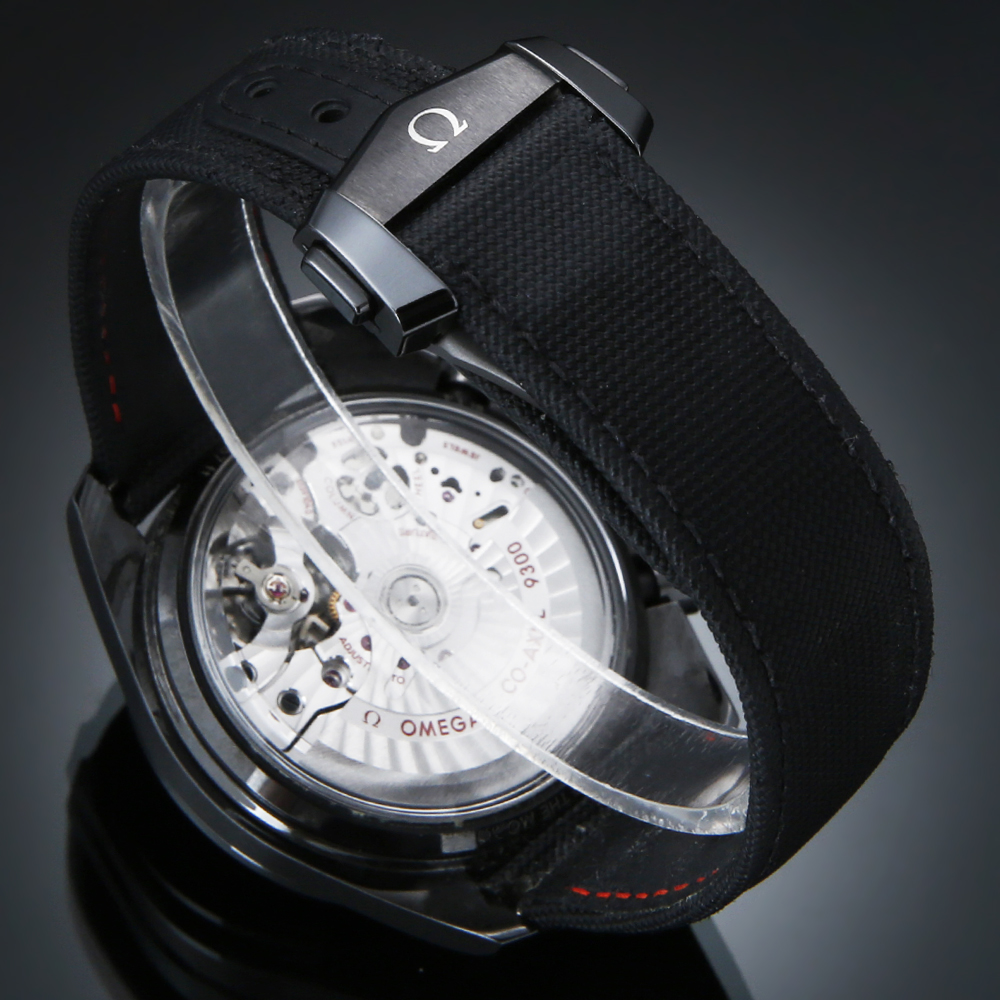 오메가 스피드마스터 문워치 다크사이드