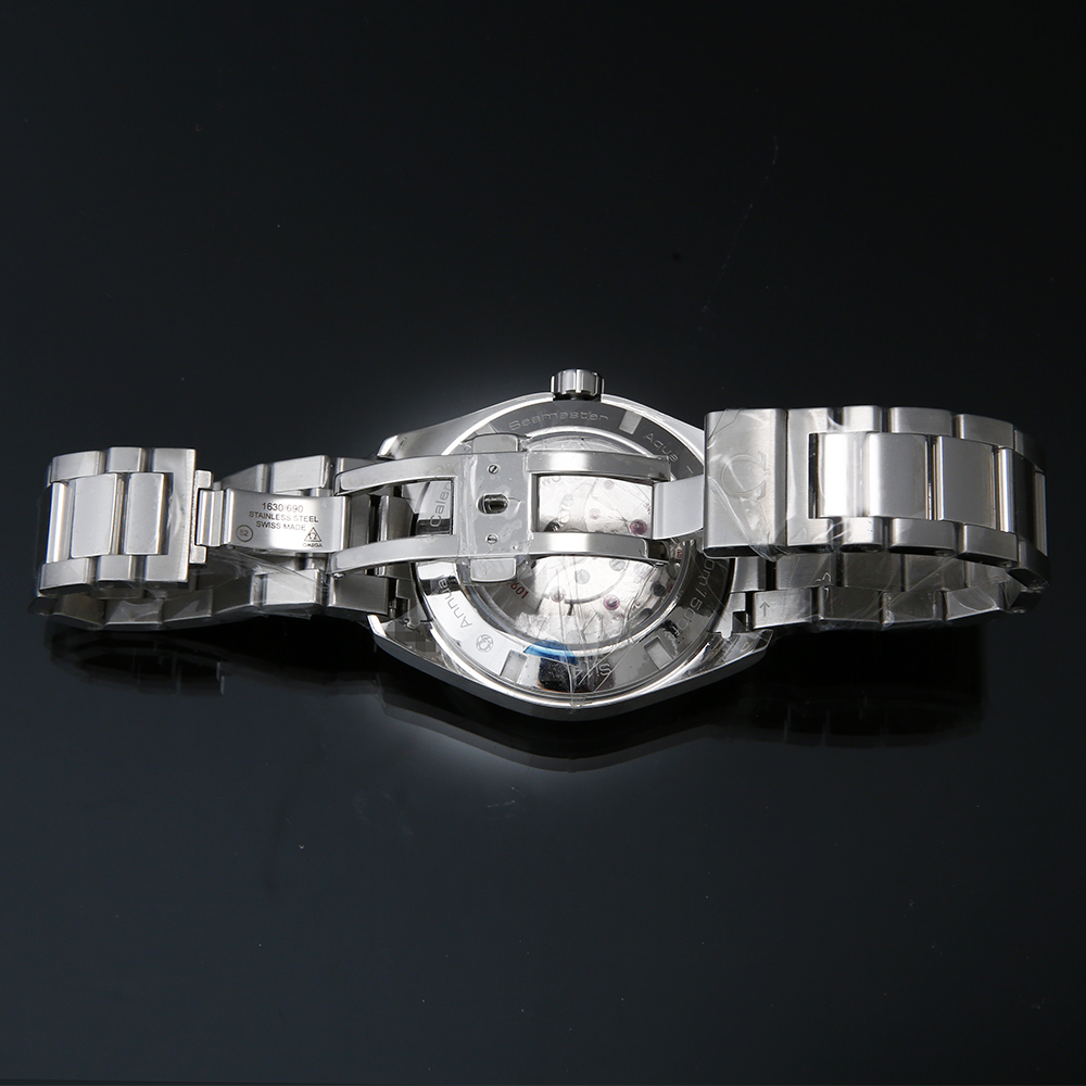 오메가 씨마스터 아쿠아테라 애뉴얼 캘린더