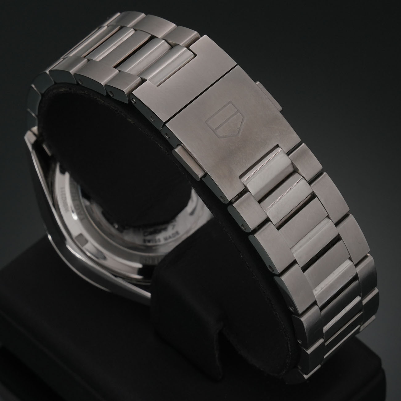 태그호이어 까레라 데이트 상세 이미지