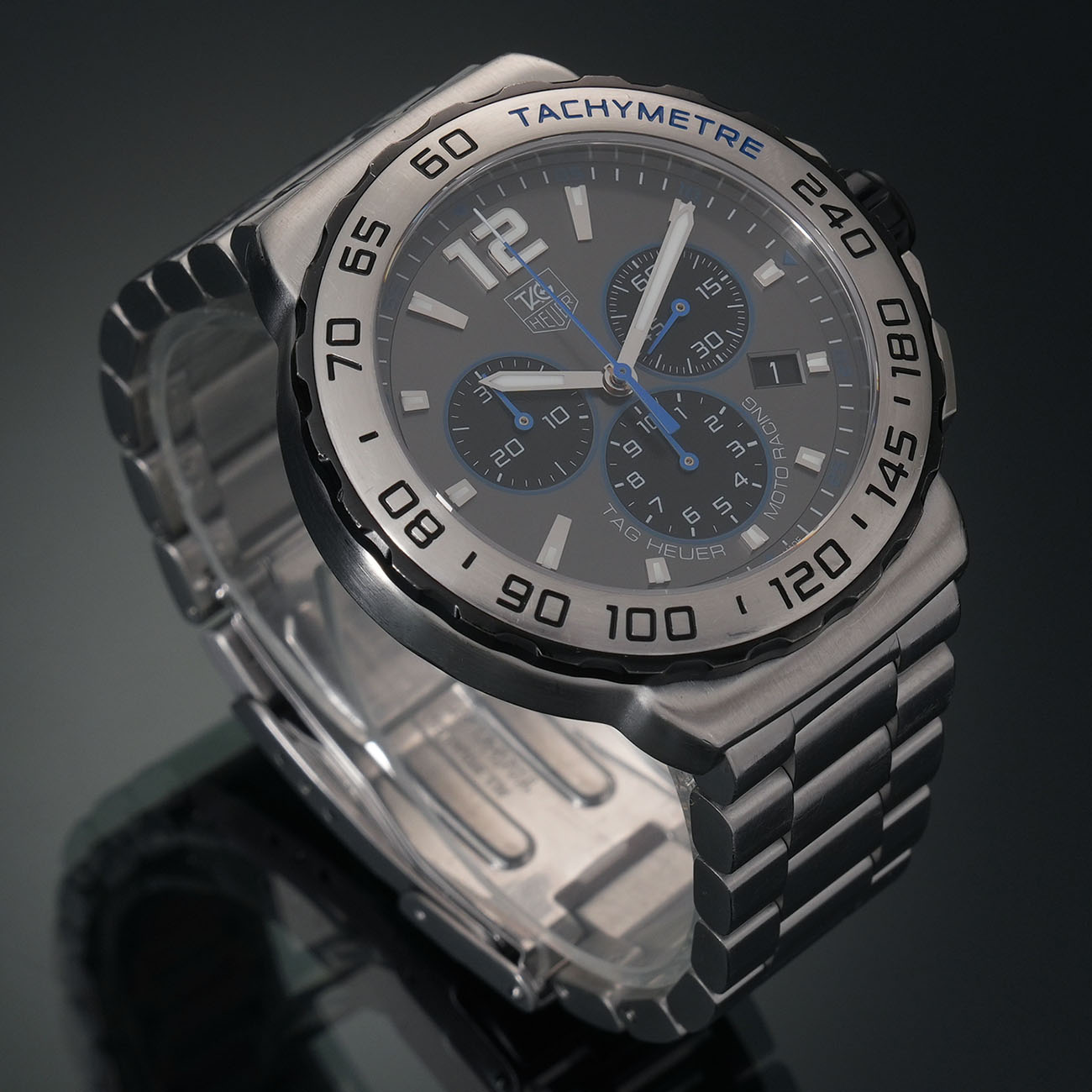 태그호이어 포뮬러 1 쿼츠 상세 이미지