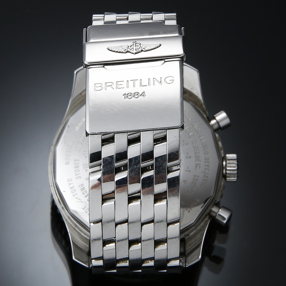 브라이틀링 네비타이머 월드 상세 이미지