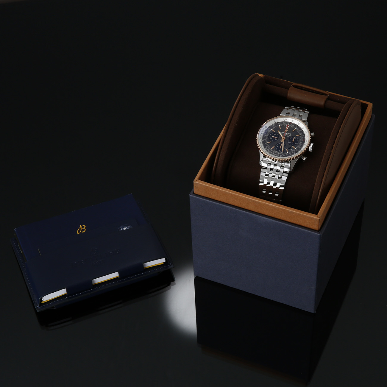 브라이틀링 네비타이머 B01 크로노