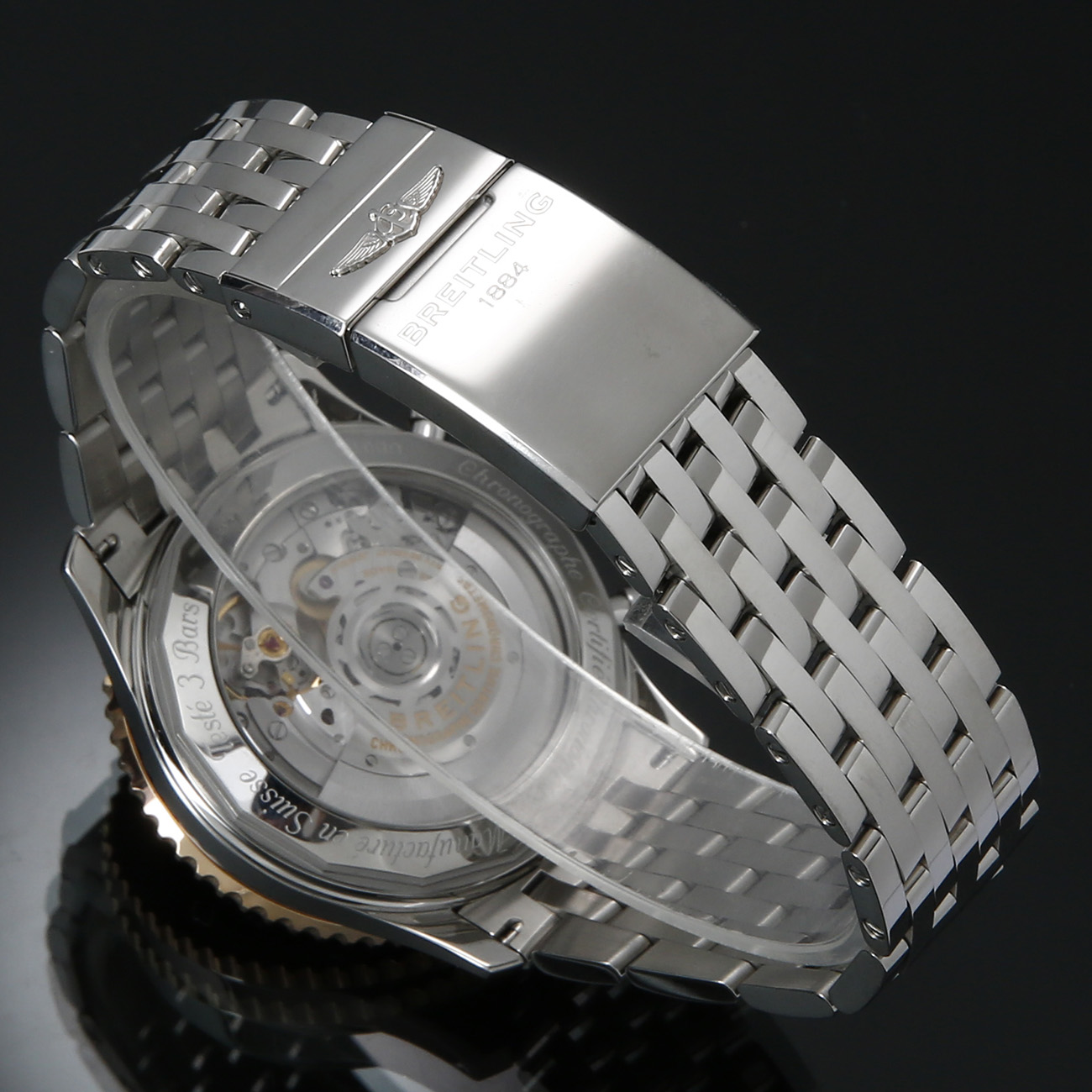 브라이틀링 네비타이머 B01 크로노 상세 이미지